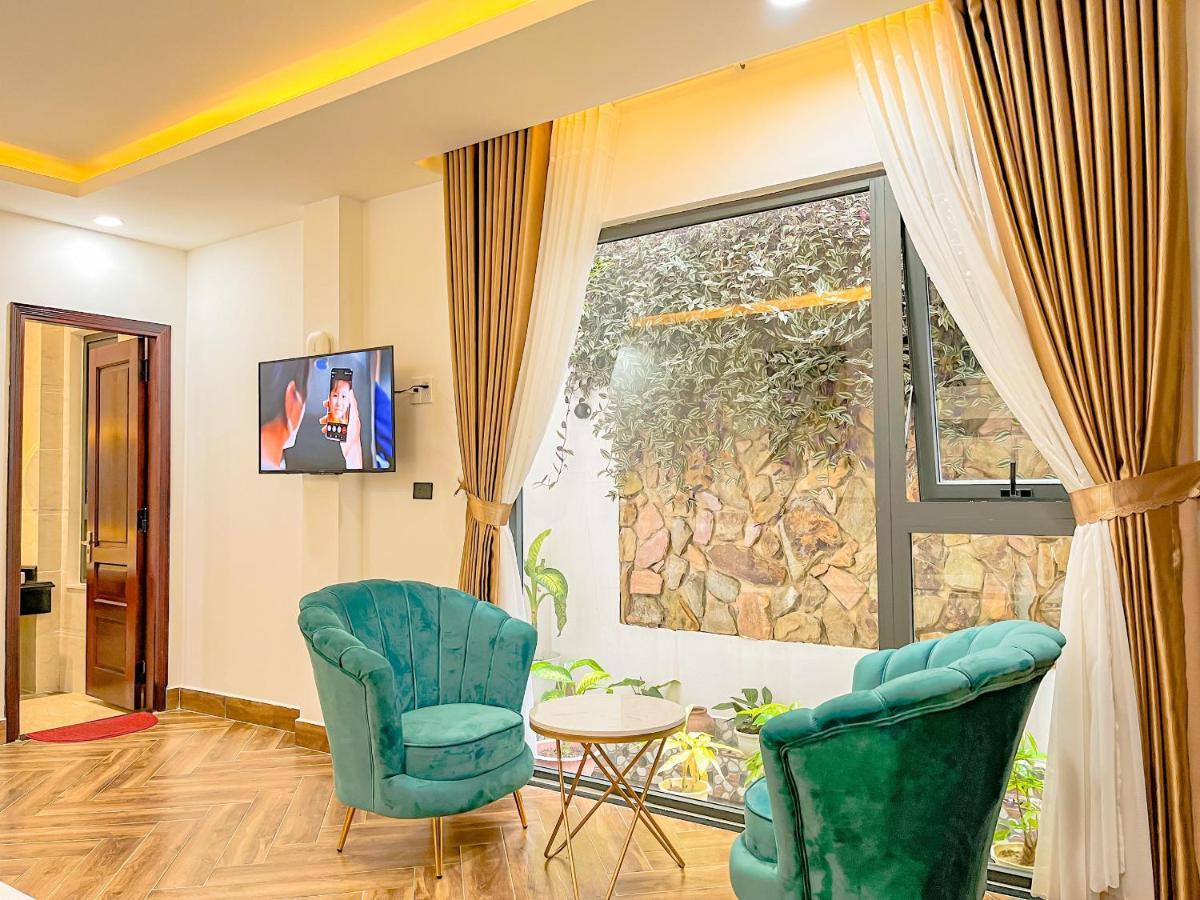 Crown Dalat Hotel Eksteriør bilde
